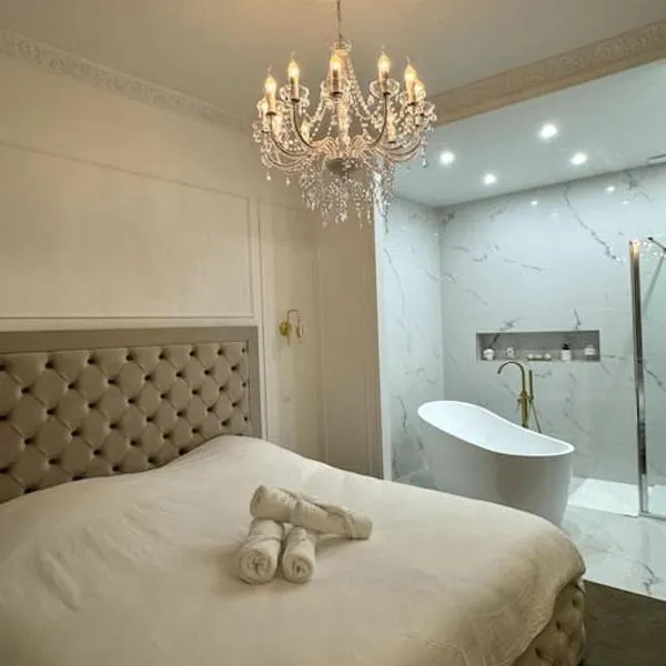 La Suite Haussmannienne，位于米提莫里的酒店