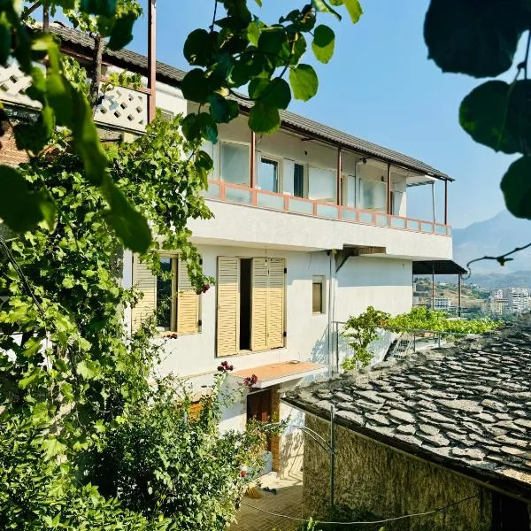 Guesthouse Shtino，位于吉诺卡斯特的酒店