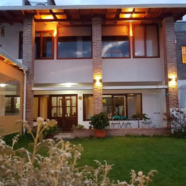 Accueillant Auberge Salta，位于萨尔塔的酒店