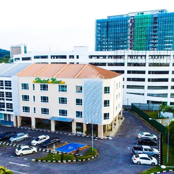 Hotel Nur Miri，位于Kampong Bakam的酒店