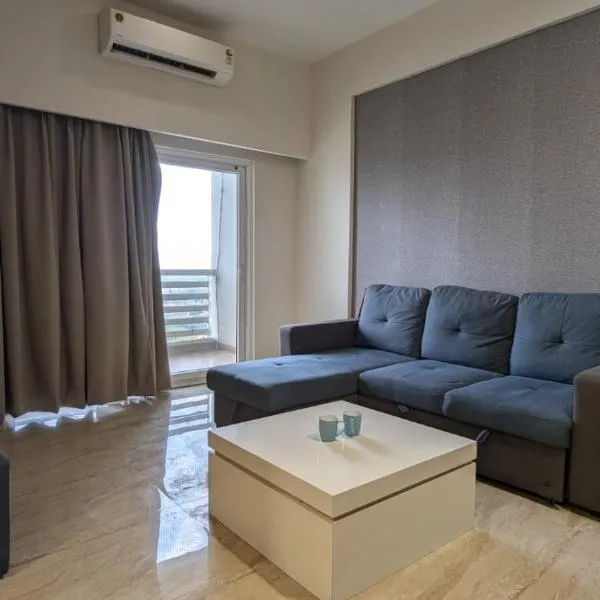 Sunset studios 1 bhk，位于Govardhan的酒店