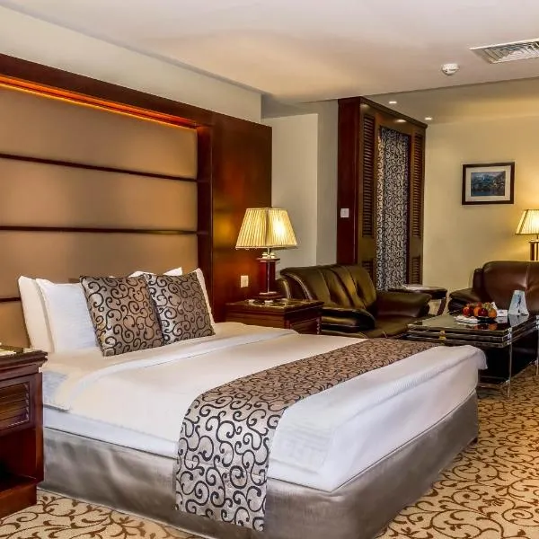 Grand Days Hotel & Suites Amman，位于Umm Uthainah的酒店