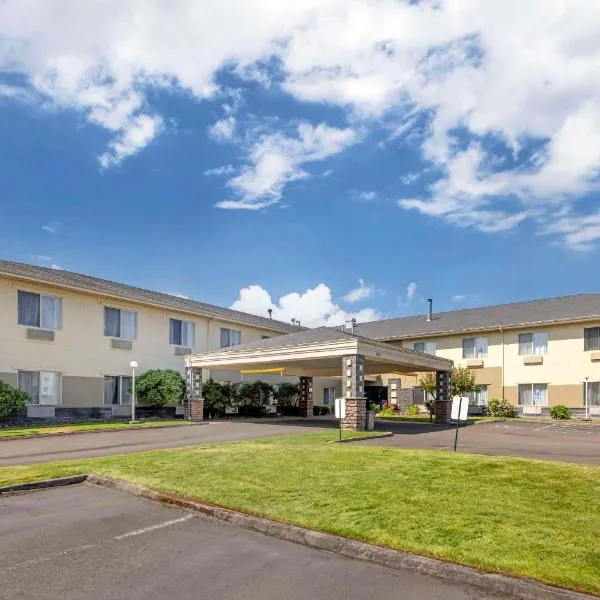Comfort Suites Near Vancouver Mall，位于温哥华的酒店