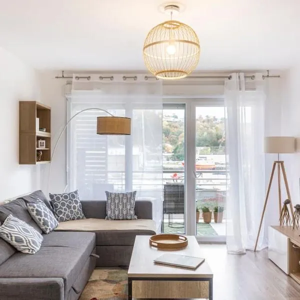 Appartement neuf, Port Le Légué，位于普雷兰的酒店