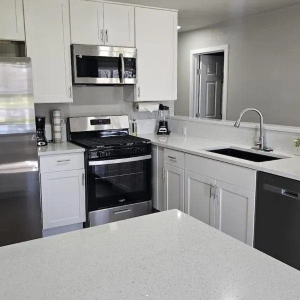 Spacious Home Near Downtown，位于奥斯汀的酒店