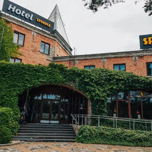 Hotel Sphinx，位于Żabia Wola的酒店