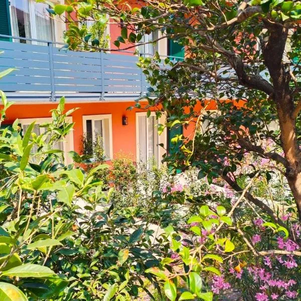 Hotel Villa Cuserina，位于坎诺比奥的酒店