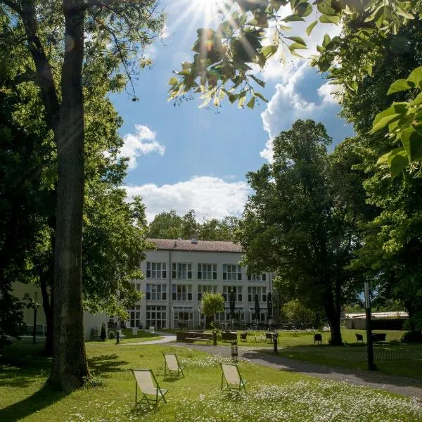 Hotel Raphael im Allgäu，位于肯普滕的酒店