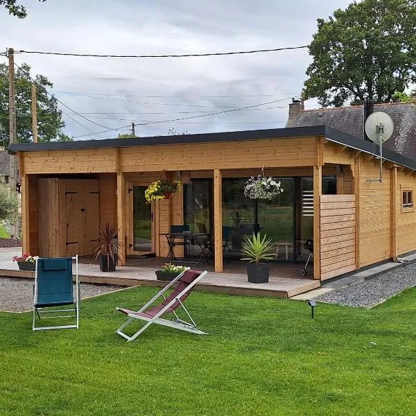 Le Chalet de la Licorne，位于Sérent的酒店