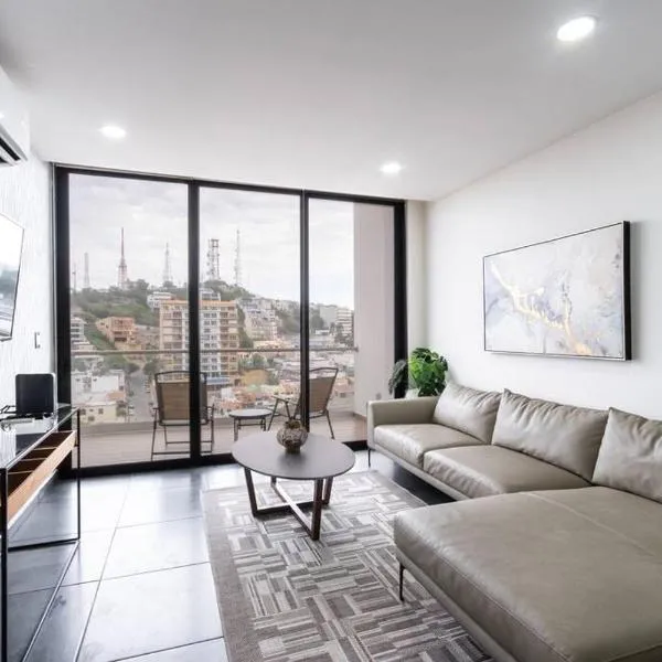 Elegante depa frente al malecón y cerca del centro，位于马萨特兰的酒店