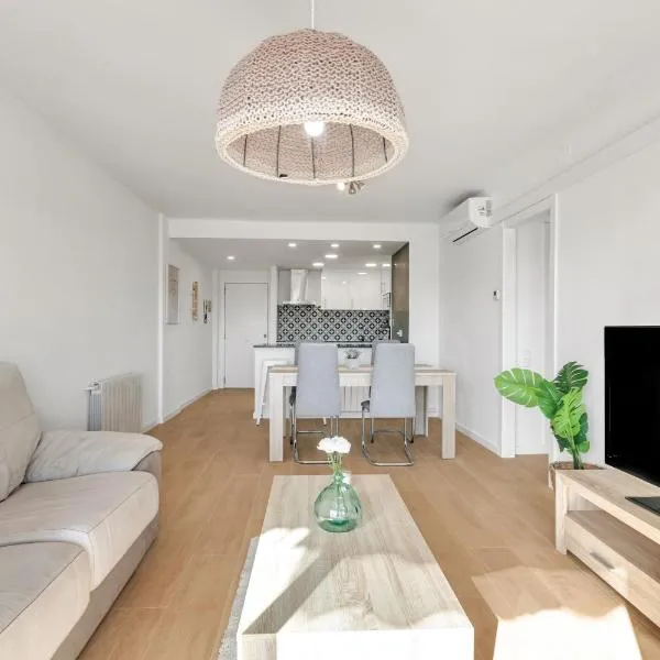 Sea View Penthouse，位于比利亚努埃瓦-赫尔特鲁的酒店