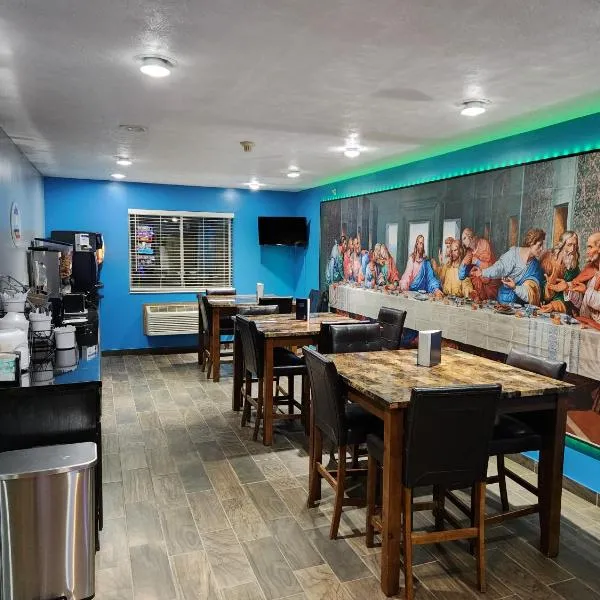 Super Star Inn & Suite Lincoln Crete，位于Crete的酒店