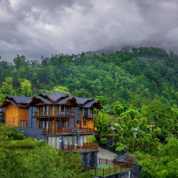 amã Stays & Trails Kashi House, Rishikesh，位于瑞诗凯诗的酒店