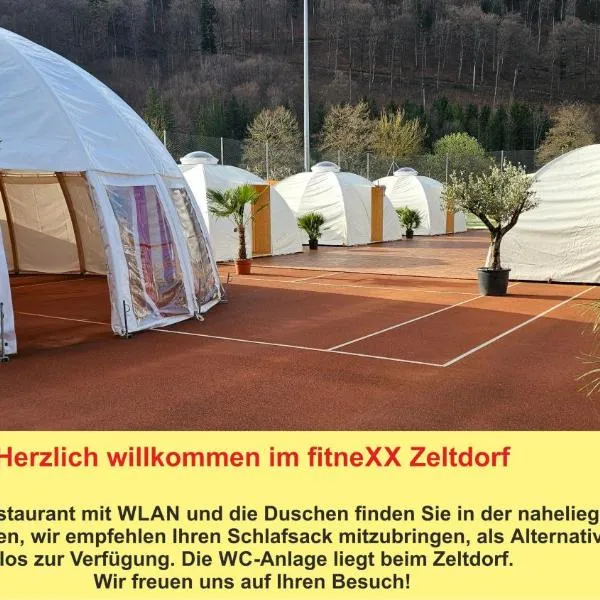 fitneXX Zelt-Dorf，位于Laupersdorf的酒店