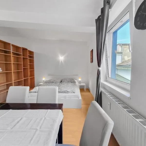 Double King Size Haven，位于施托克劳的酒店