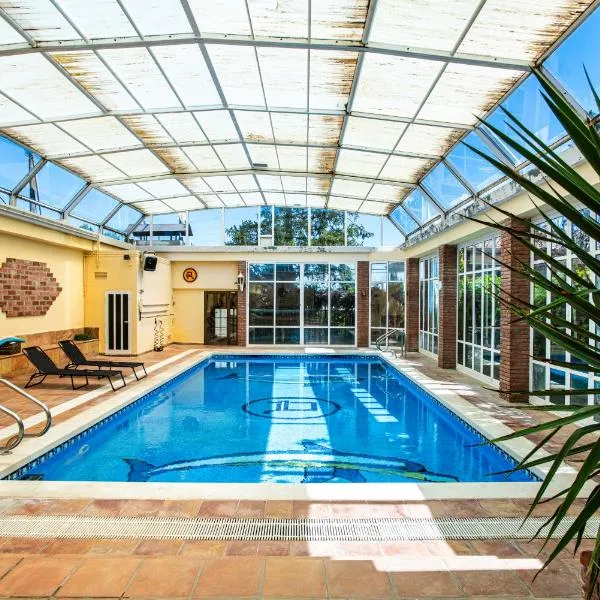 Espacio de paz, ideal para familias Villa Amalia，位于La Llacuna的酒店