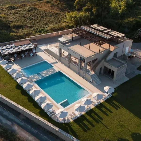 Niriides Luxury Villas，位于迈索尼的酒店