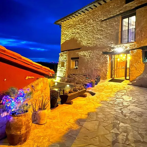 Casa Rural Italuna，位于Villarroya de los Pinares的酒店