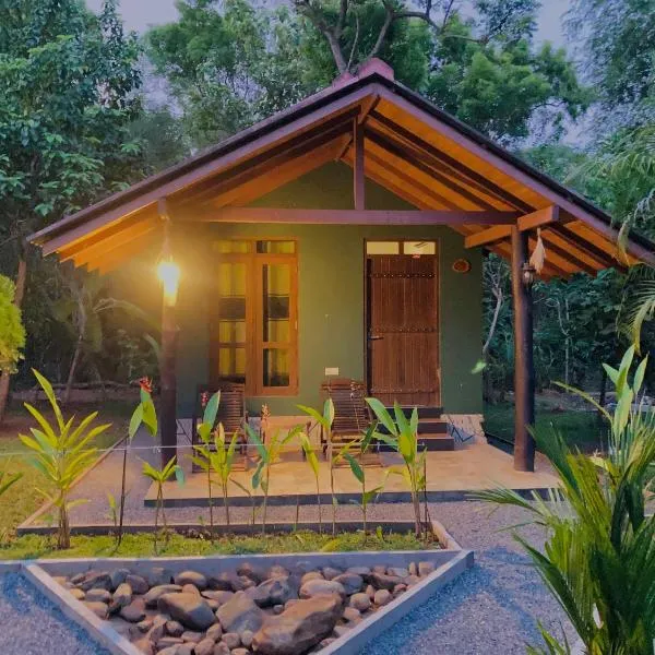 suncity privacy cottages，位于Suriyawewa的酒店