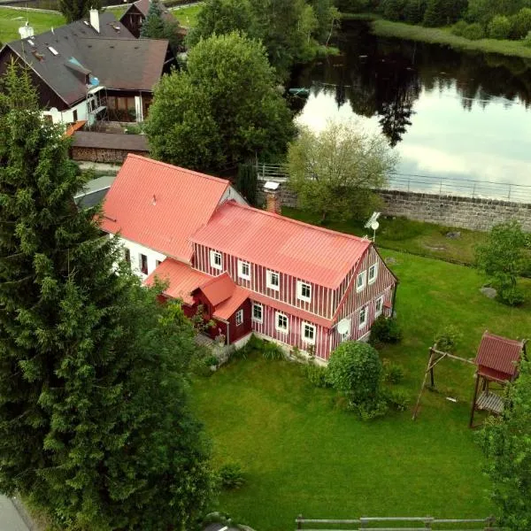Apartmán Pod hrází Bedřichov，位于贝德日霍夫的酒店
