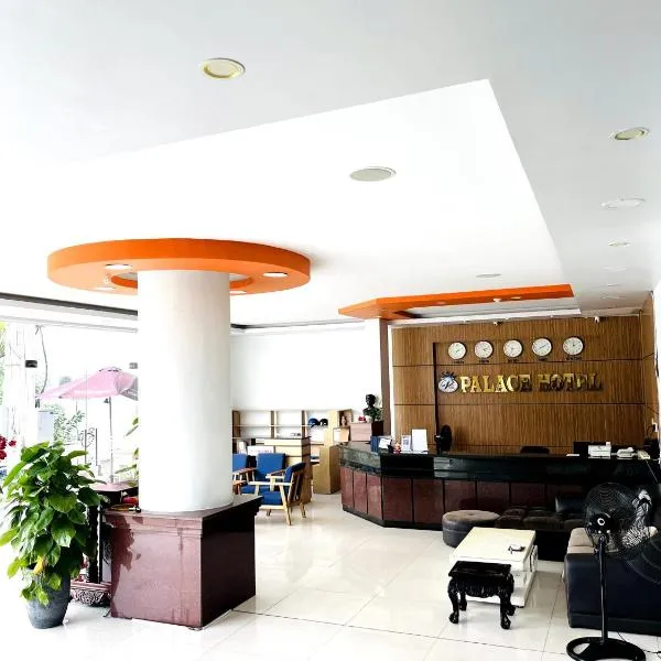 Palace Boutique Hotel Rạch Giá，位于Thôn Vĩnh Thanh的酒店