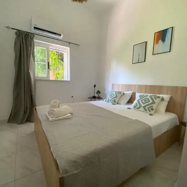 Menta 1-Bedroom Apartment by Aelios in Ialysos，位于伊利索斯的酒店