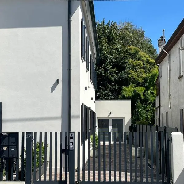 House of Flowers，位于斯皮内亚的酒店