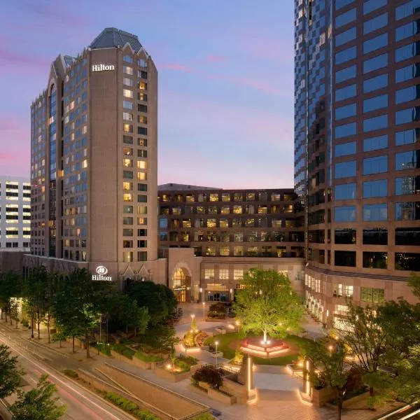 Hilton Charlotte Uptown，位于夏洛特的酒店