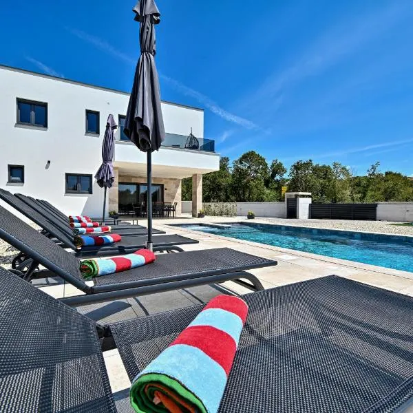 Villa Donatus，位于Murvica的酒店