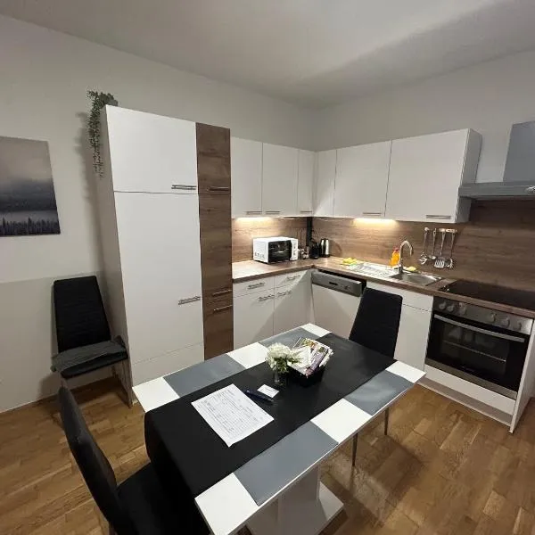 Paky Appartements 00313，位于莱塔河畔布鲁克的酒店