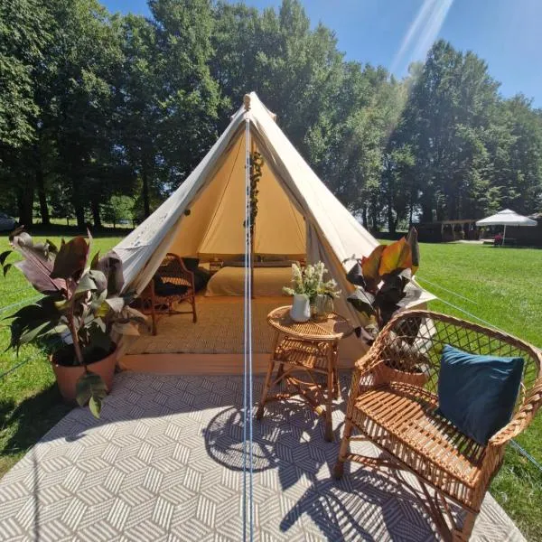 Glamping za Zamkiem w Chęcinach，位于亨齐内的酒店