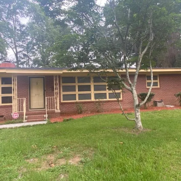 RayneBow Royalty，位于奥兰治堡的酒店