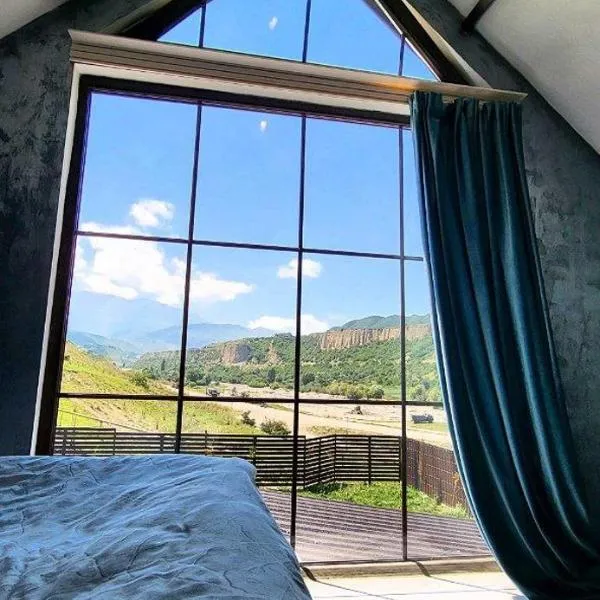 Shahdag Mountain House，位于库萨雷的酒店