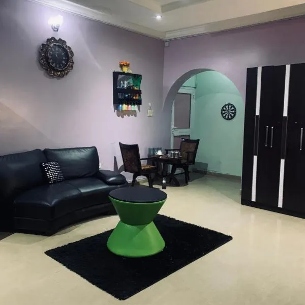 Health Plaza Abuja，位于阿布贾的酒店