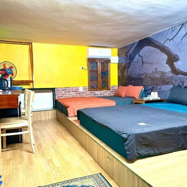 Bungalow K House, 2brs, Center of Old Quarter, HoanKiem Lake，位于河内的酒店