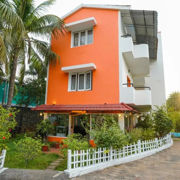 Redwoods Hotels and Resorts，位于钦奈的酒店