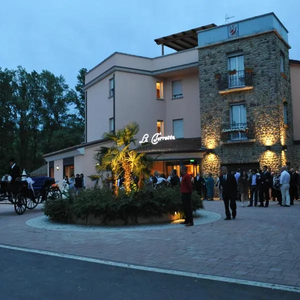 拉托雷塔酒店，位于La Fabbrica的酒店