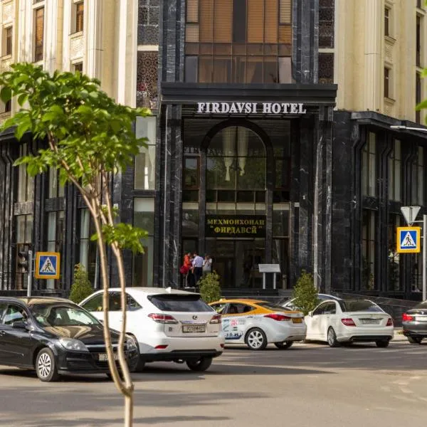 Firdavsi Hotel，位于Shaambari的酒店