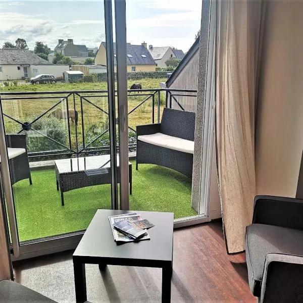 Appartement dernier étage terrasse et parking，位于卡朗泰克的酒店