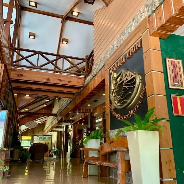 Grand Zion Garden Resort Hotel，位于Tabuk的酒店
