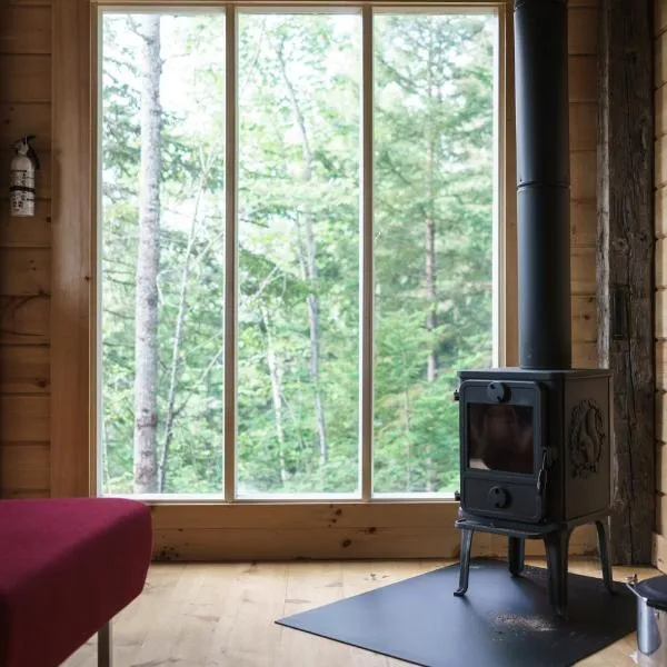 Les Cabines St-O #2，位于Saint-Onésime的酒店