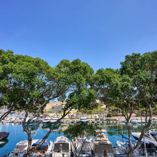 Marina View Apartment，位于Pietà的酒店