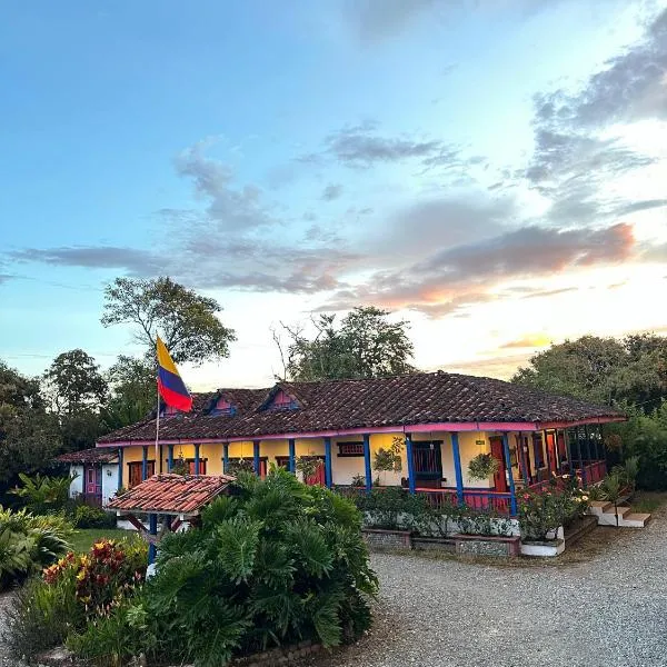 El Percal Hacienda Hotel，位于普韦布洛保的酒店