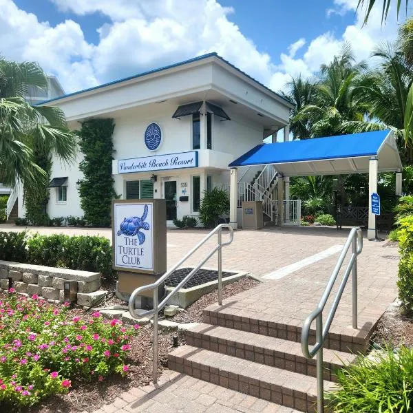 范德比尔特海滩度假村，位于那不勒斯的酒店