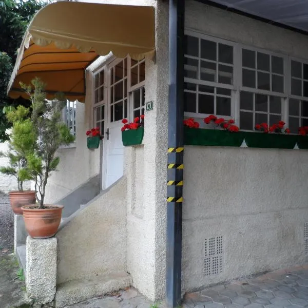 Austria Hostel & Pousada，位于布卢梅瑙的酒店