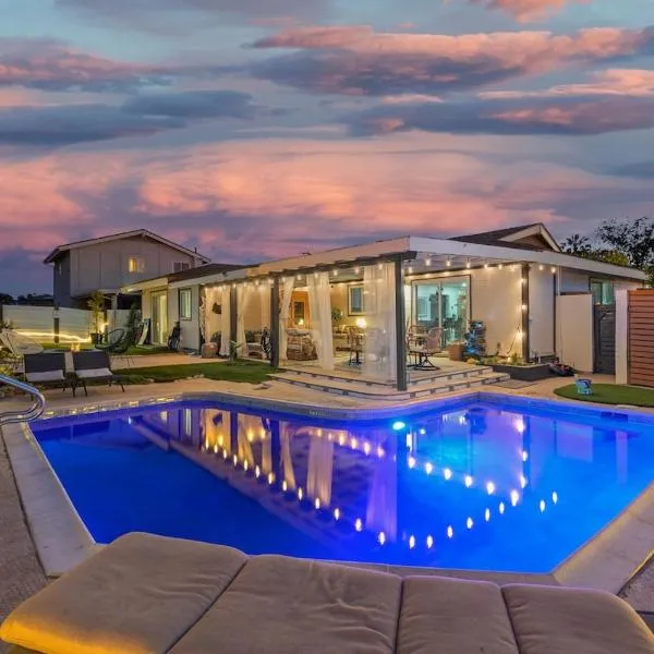 Amazing San Diego Oasis -Heated Pool Spa Sauna，位于圣地亚哥的酒店