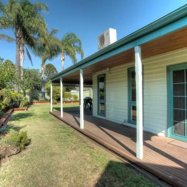 Wandew - Echuca Holiday Homes，位于伊丘卡的酒店