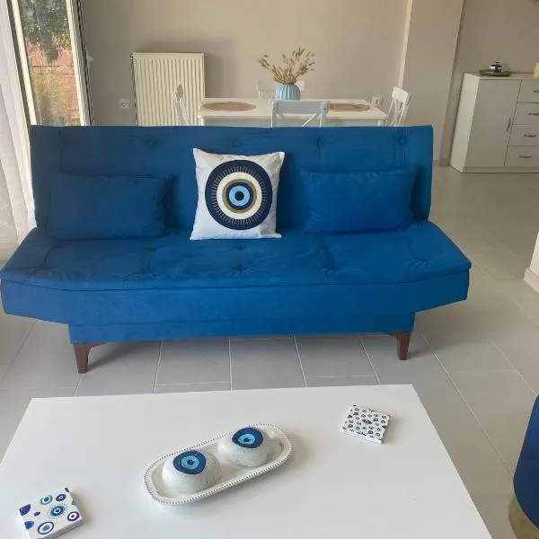 Blue Eye，位于阿姆菲洛希亚的酒店