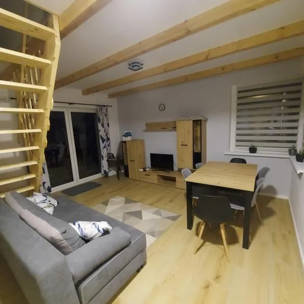 Leszczynka，位于Szarocin的酒店