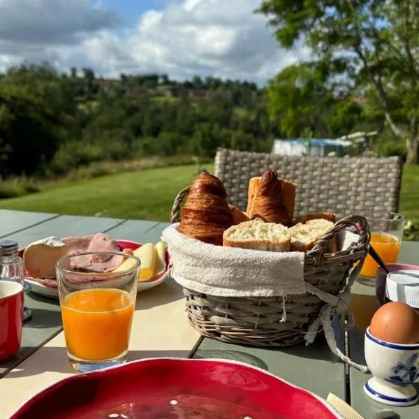Maison Du Silence,位于Saint-Maurice-près-Pionsat的酒店